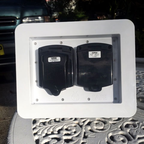 Custom RVDSAFE™ AC Power Inlet